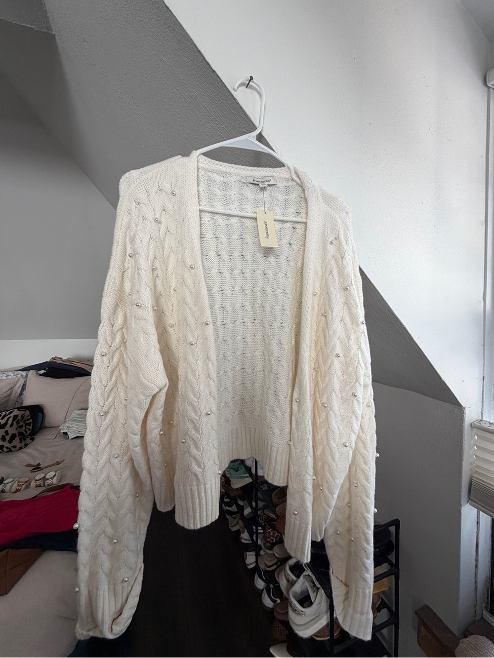 Francesca's Collections Cream Pearl-Embellished Cable Knit Cardigan